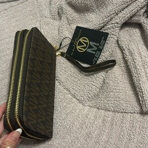 Never used wristlet M Marco brand